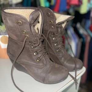 blowfish winter boots